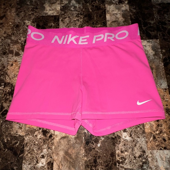 Nike Pro performance 3” Dri-FIT Bright Pink Short size MEDIUM NWOT - Picture 3 of 12